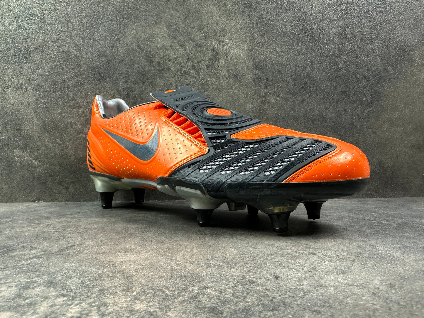 Nike Total 90 Laser II