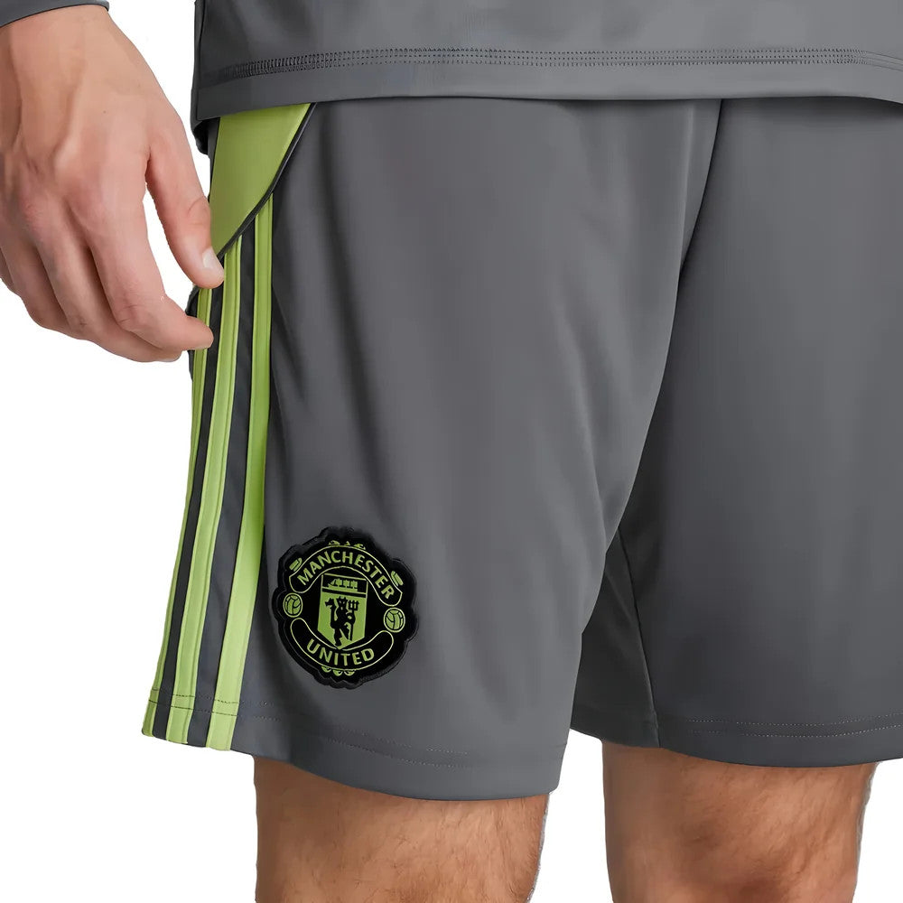 2025-2026 Man Utd Home Goalkeeper Shorts (Grey)_1