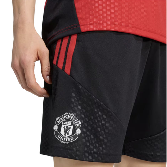 2026-2027 Man Utd Training Shorts (Black)_1