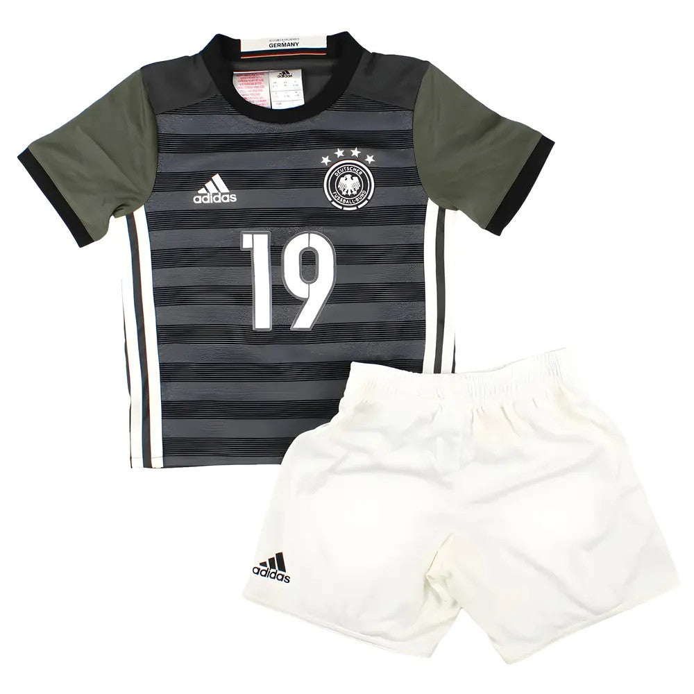 Germany 2016-17 Away Mini Kit (4-5Yrs) Gotze #19 (BNWT)_1