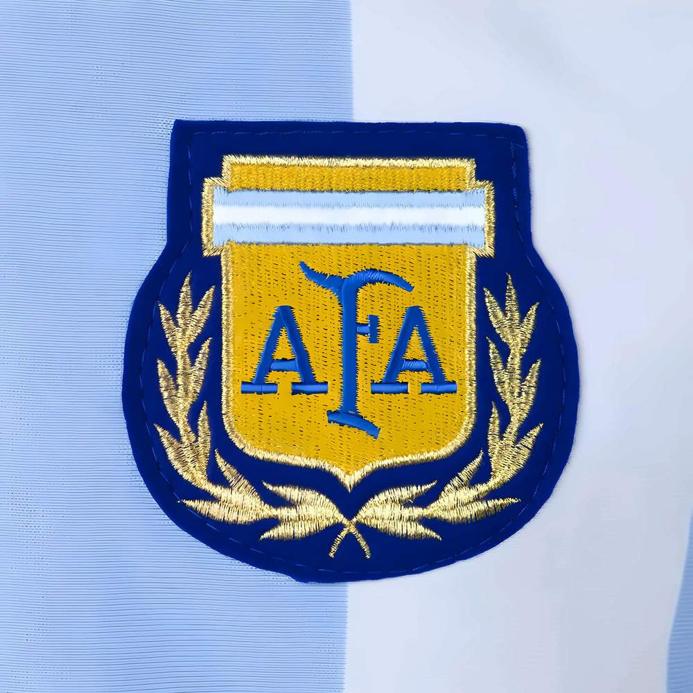 Argentina 1986 World Cup No 10 Retro Football Shirt_3