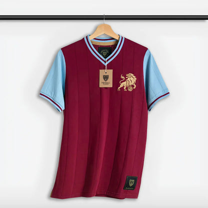The Villan Home Retro Football Shirt_0