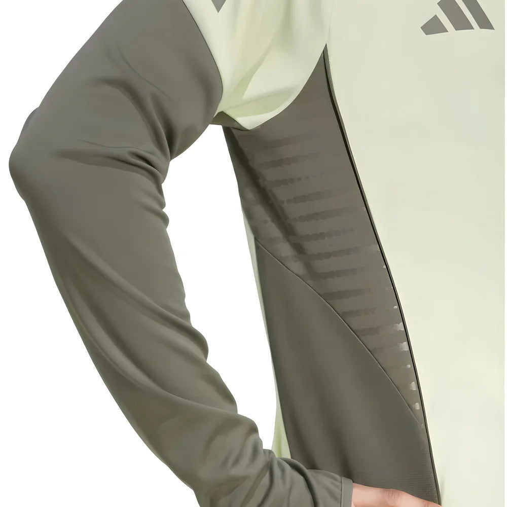 2025-2026 Real Madrid Training Top (Almost Lime)_3