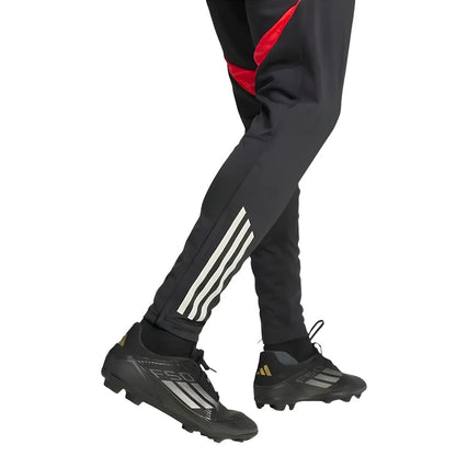 2025-2026 Benfica Training Pants (Black)_2