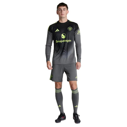 2025-2026 Man Utd Home Goalkeeper Shorts (Grey)_1