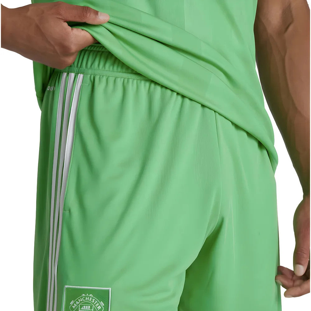 2025-2026 Man Utd Third Goalkeeper Shorts (Green)_2