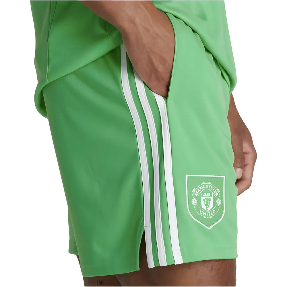 2025-2026 Man Utd Third Goalkeeper Shorts (Green)_2