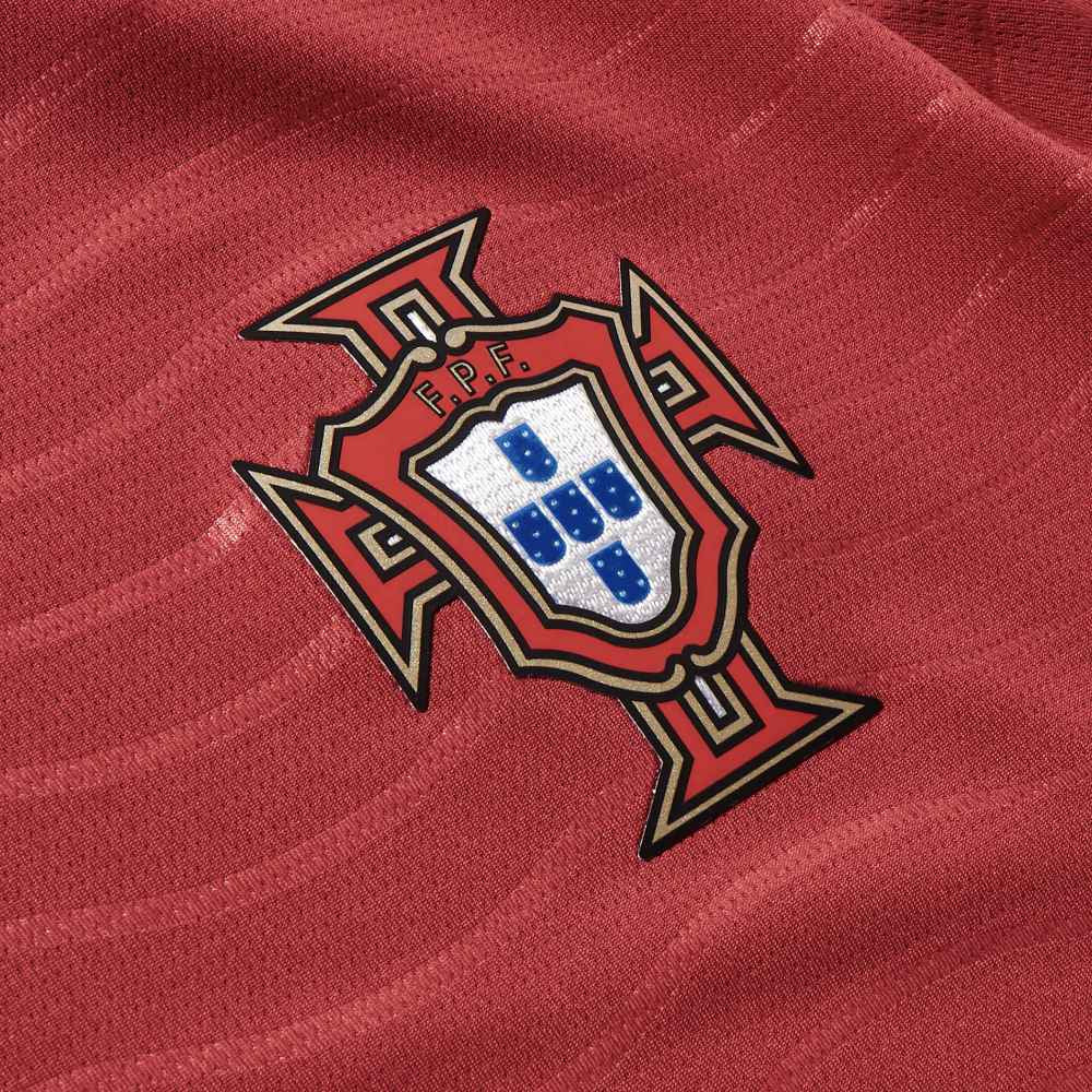 2026-2027 Portugal Long Sleeves Home Shirt_3