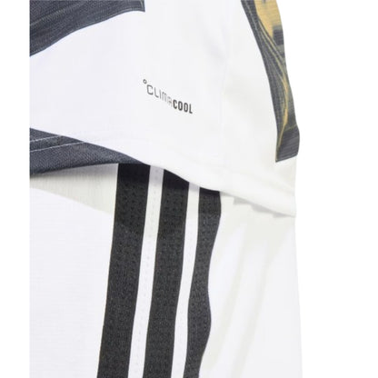 2026-2027 Juventus Pre-Match Shirt (White)_3
