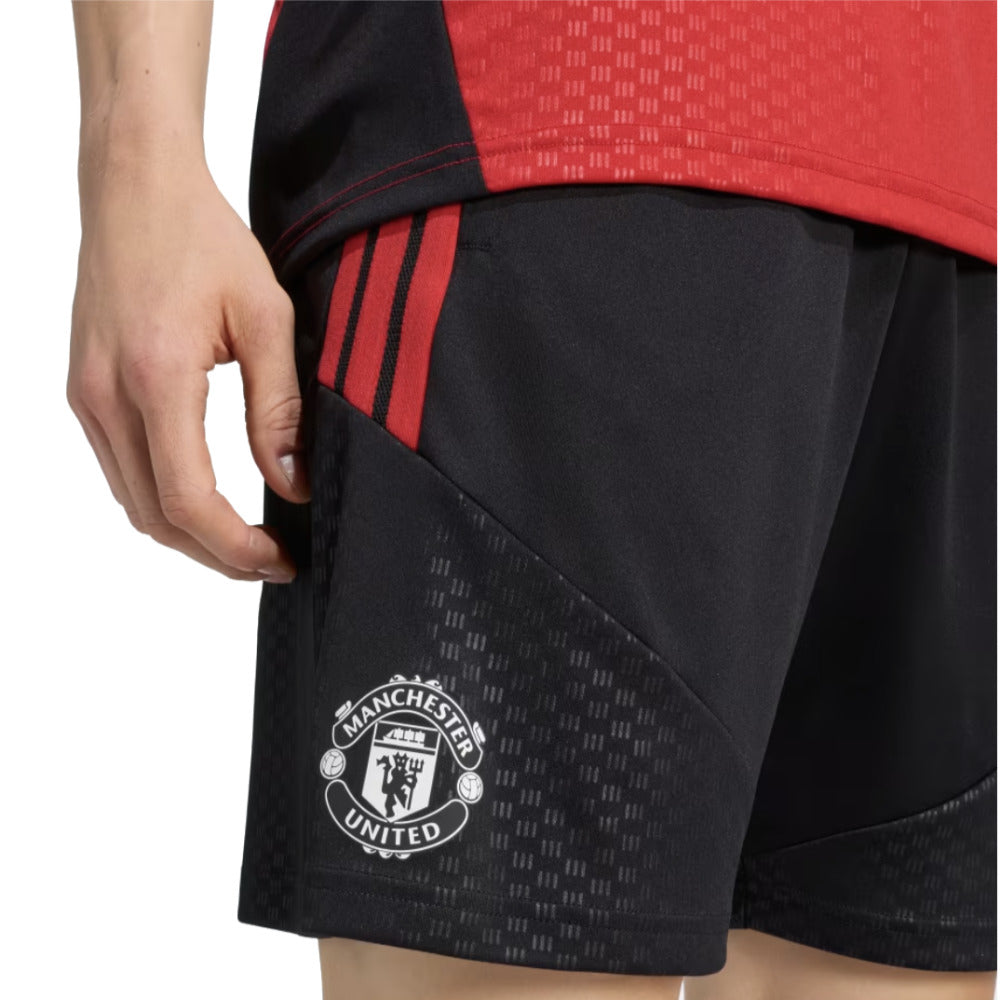 2026-2027 Man Utd Training Shorts (Black)_1