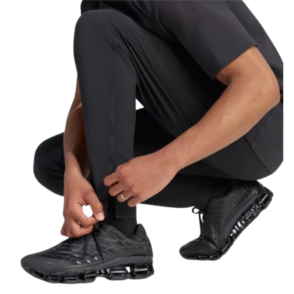 2026-2027 Arsenal Tiro Travel Tracksuit Pants (Black)_2