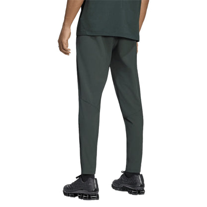 2026-2027 Man Utd Tiro Travel Pants (Jungle Ink)_1