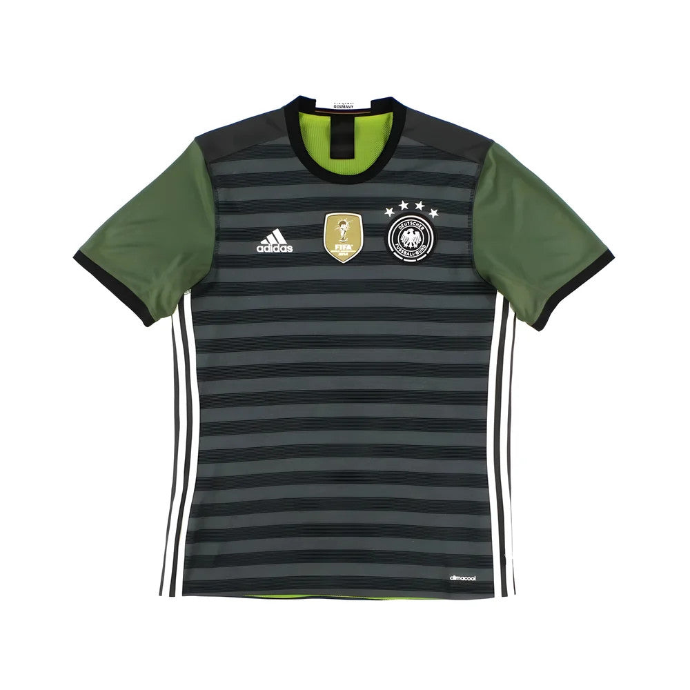 Germany 2016-17 Away Shirt (M) (Very Good)_0