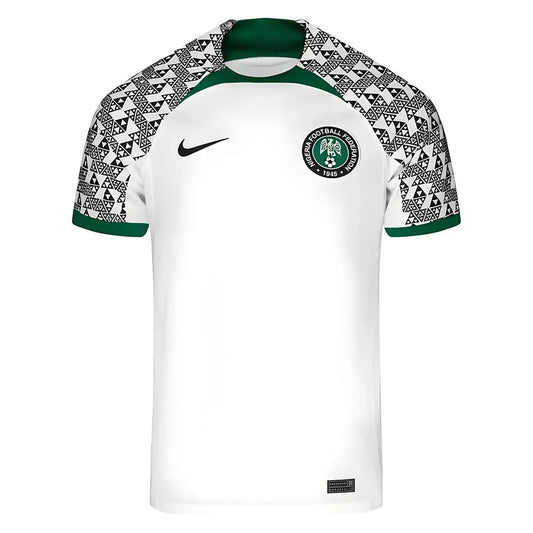 Nigeria 2021-2023 Away Shirt (M) (Excellent)_0